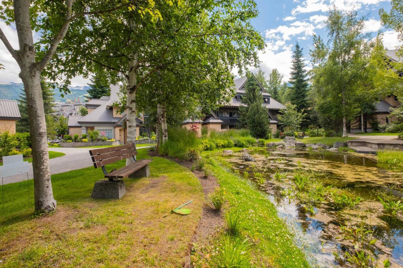 Lagoons By Outpost Whistler Exteriör bild